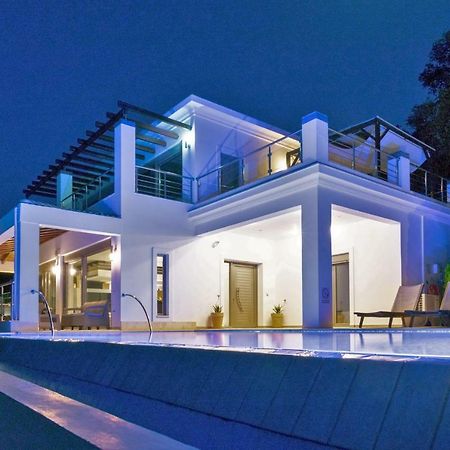 Ionian Pearl Luxury Spa Villa Mesongí Exterior foto
