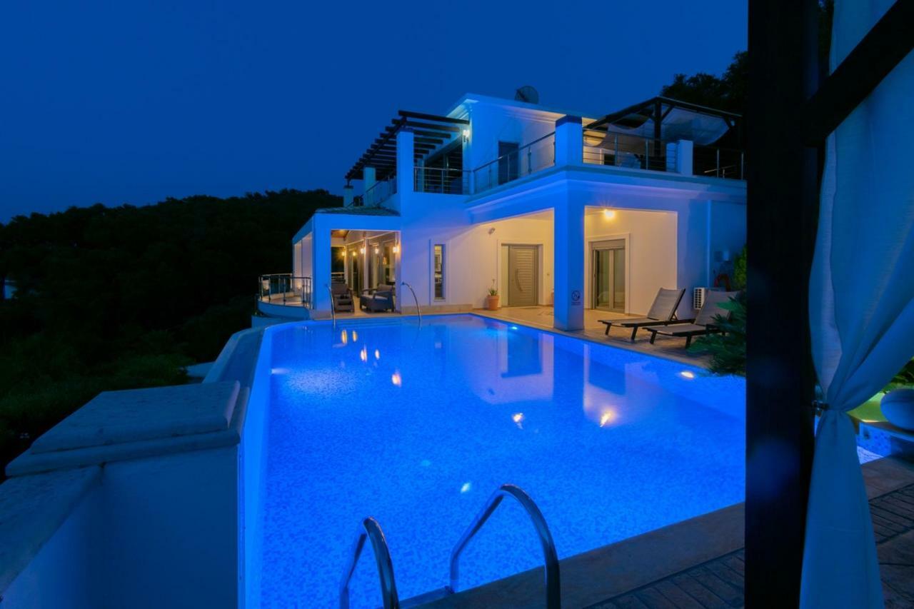 Ionian Pearl Luxury Spa Villa Mesongí Exterior foto