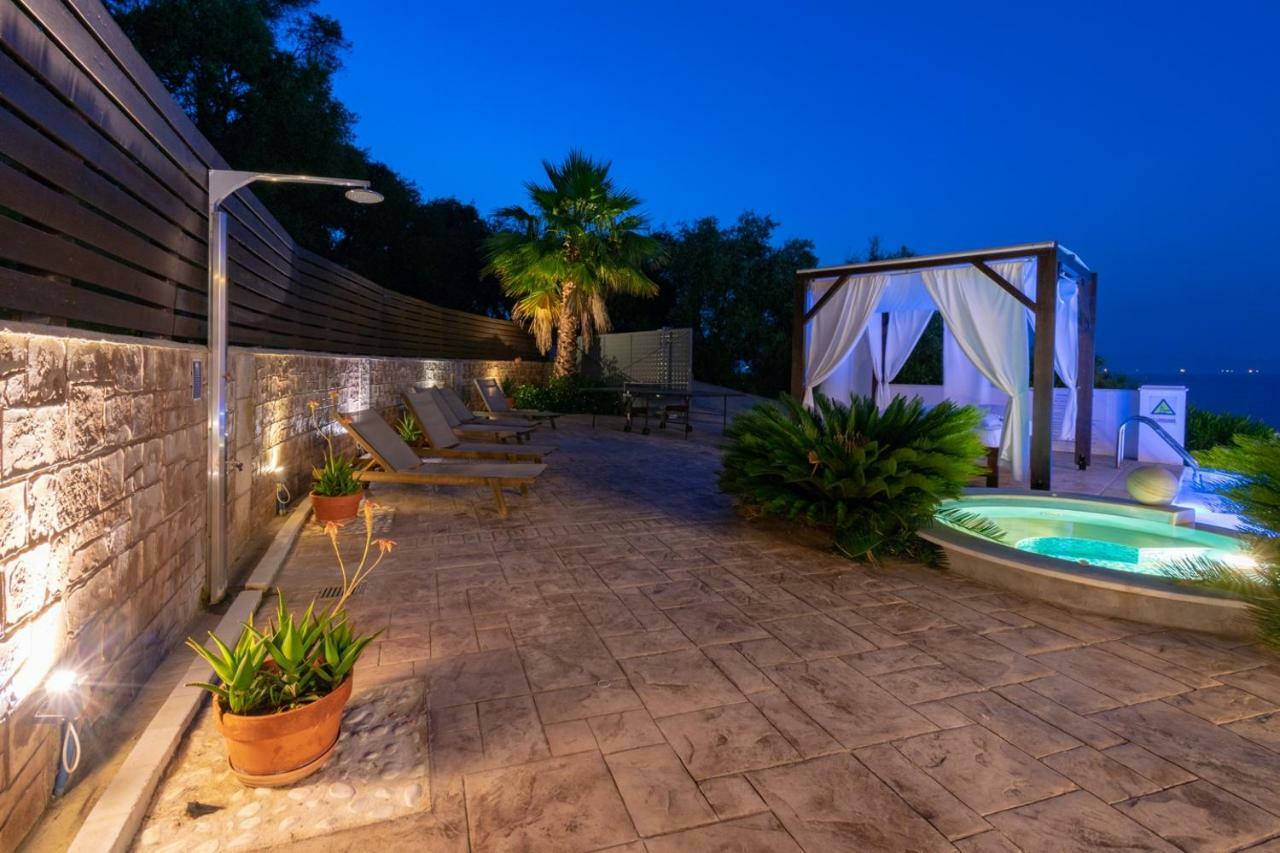 Ionian Pearl Luxury Spa Villa Mesongí Exterior foto